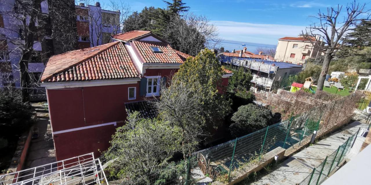 Charming Apartment In A 19Th Century Villa Trieste Ngoại thất bức ảnh