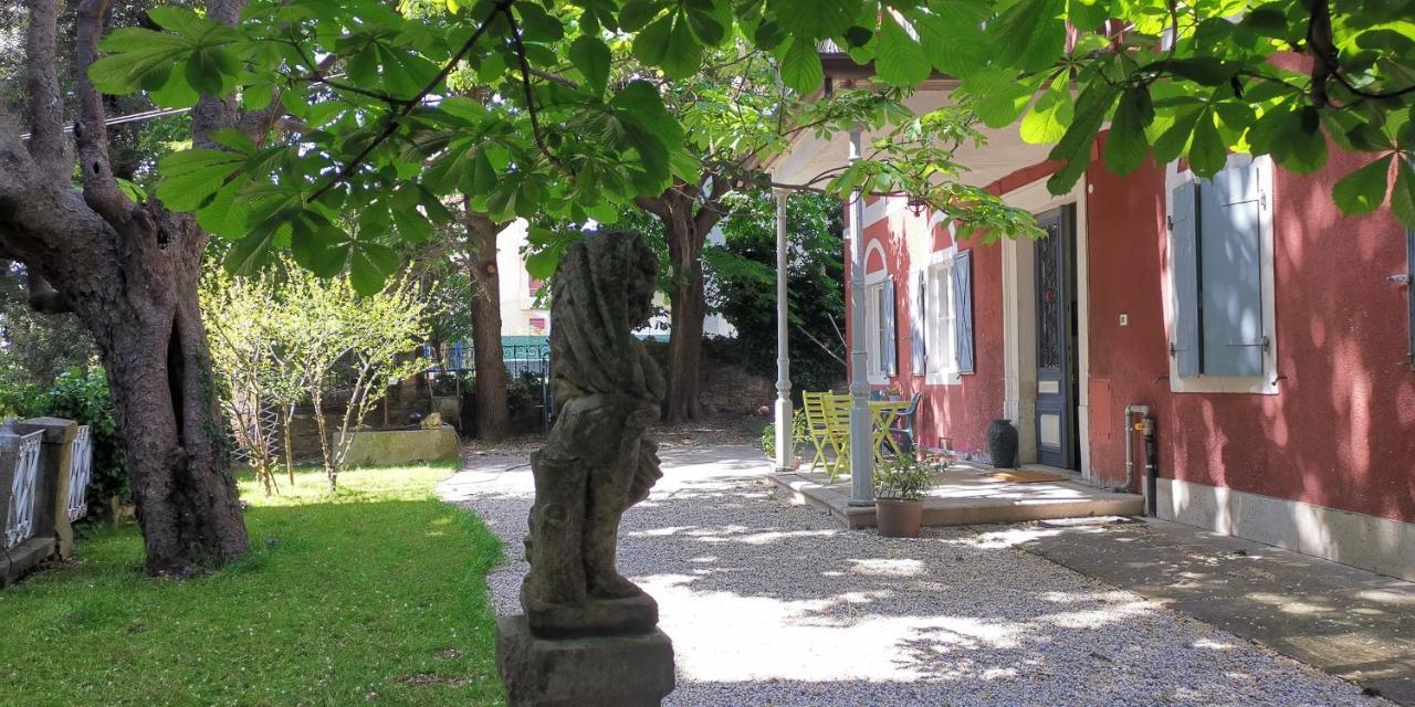 Charming Apartment In A 19Th Century Villa Trieste Ngoại thất bức ảnh