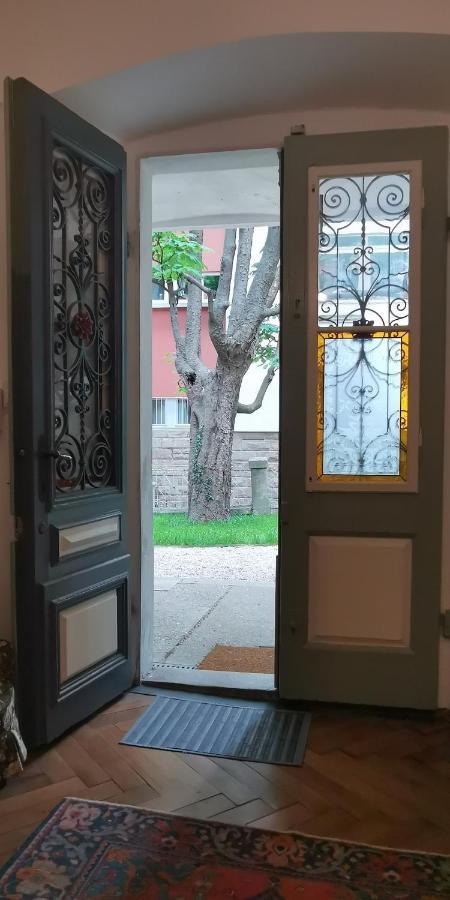 Charming Apartment In A 19Th Century Villa Trieste Ngoại thất bức ảnh