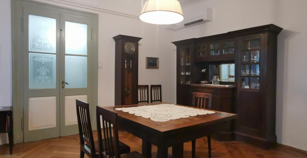Charming Apartment In A 19Th Century Villa Trieste Ngoại thất bức ảnh